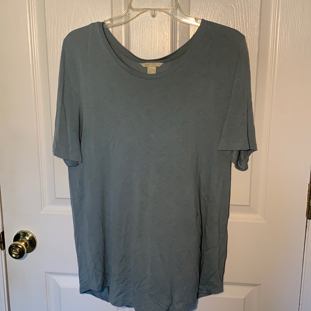Basic H&M Tee